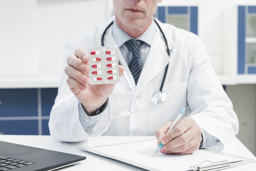 Why More Doctors Are Turning to Compounded Medications